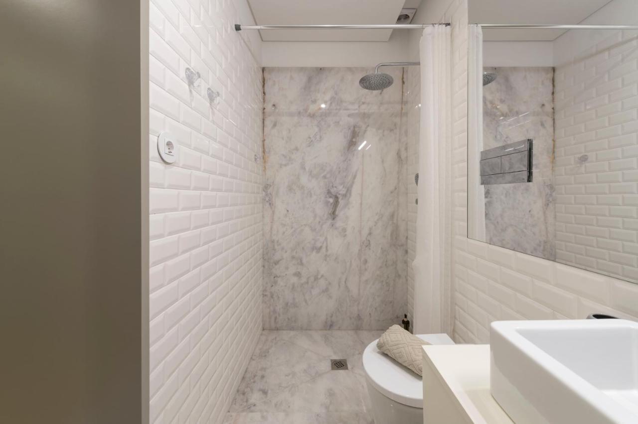 Lovelystay - Stylish Central Apartment By Bolhao Market Porto Kültér fotó